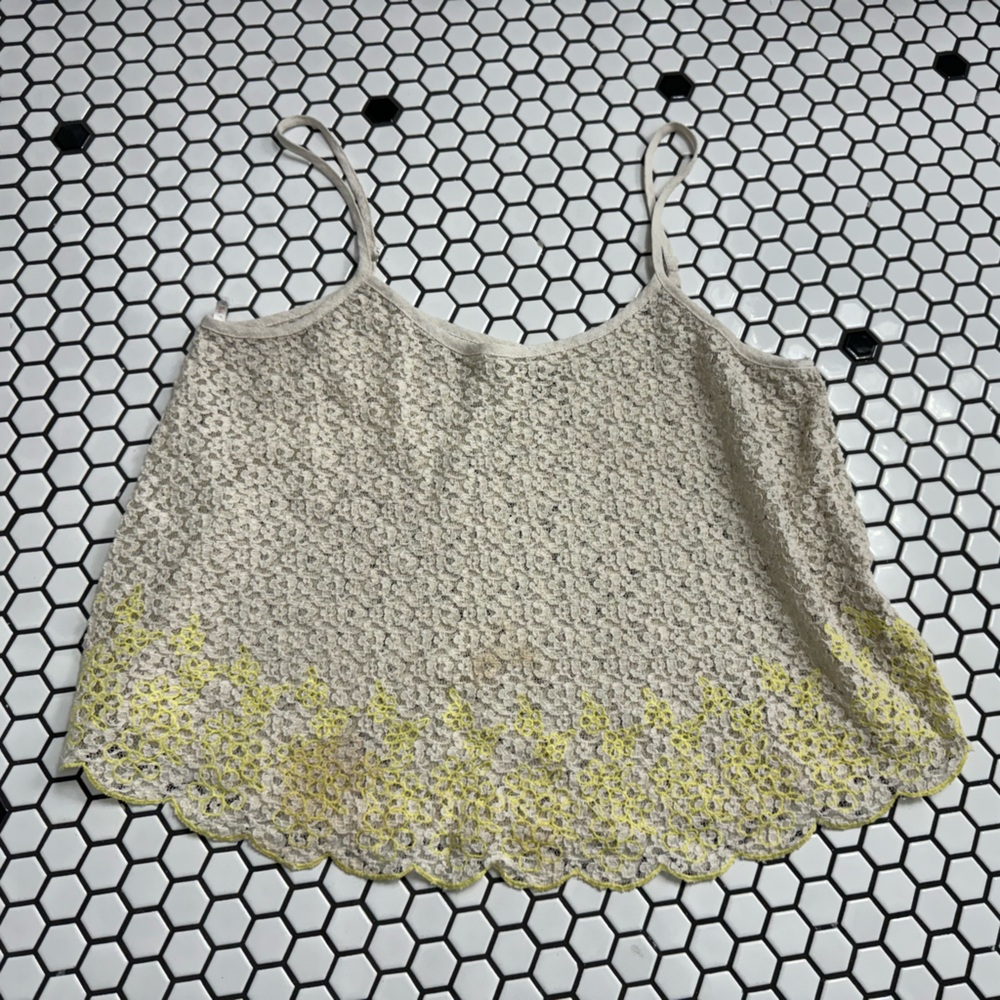 Mine lace tank top size medium